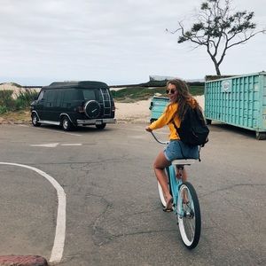 Meet your Posher, Annabelle